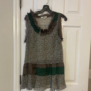 Sleeveless Patterned Dress with Green Accents